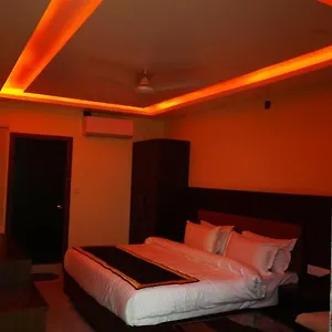 Hotel Shivoy Grand Varanasi