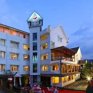 Resort Red Sparrow Munnar